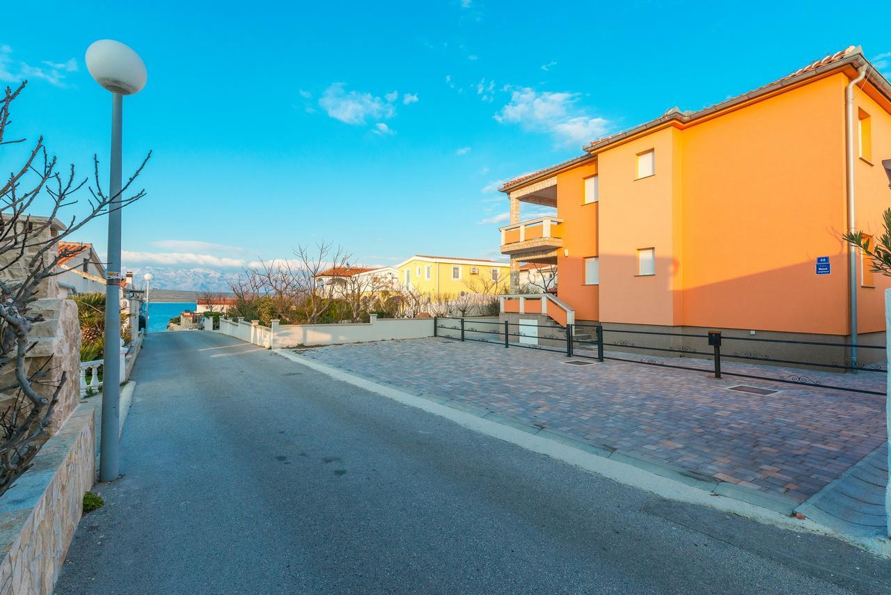 Apartments Kovacevic Vir Exterior photo